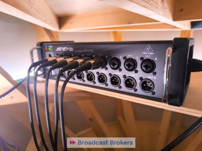 BEHRINGER X32 02
