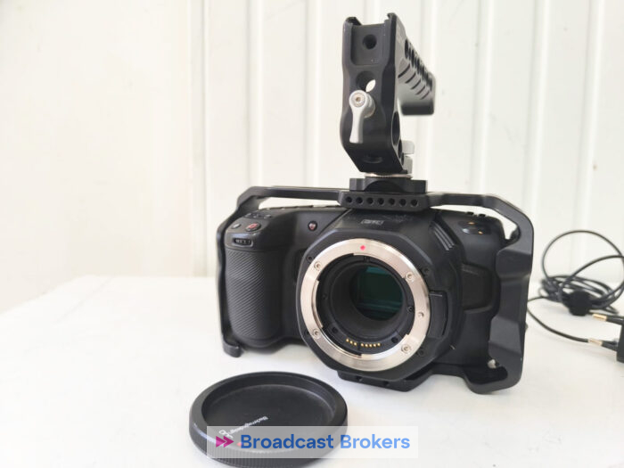 Blackmagic Design POCKET CINEMA CAMERA 6K EF - Image 4