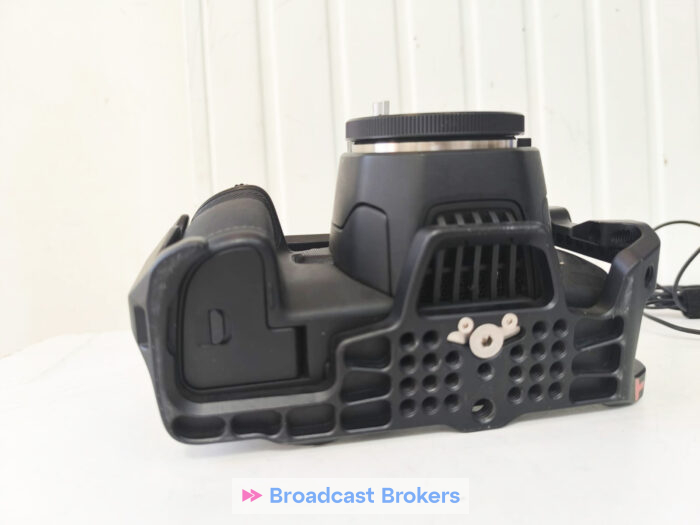 Blackmagic Design POCKET CINEMA CAMERA 6K EF - Image 9