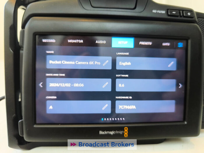 Blackmagic Design POCKET CINEMA CAMERA 6K PRO EF - Image 2