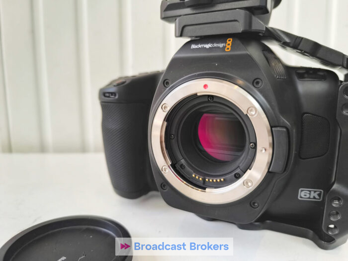Blackmagic Design POCKET CINEMA CAMERA 6K PRO EF - Image 3