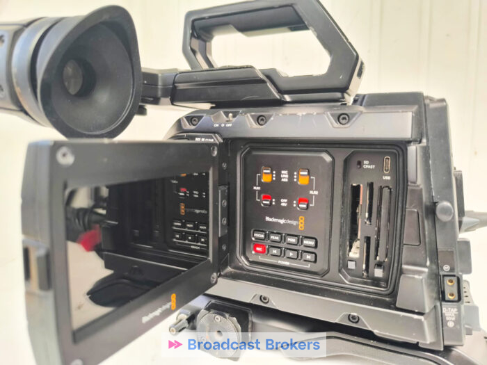 Blackmagic Design URSA MINI PRO 4.6K G2 EF - Image 6