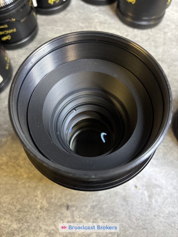 Cooke MINI S4i x7: 18-25-32-40-50-75-100-135mm feet - Image 7