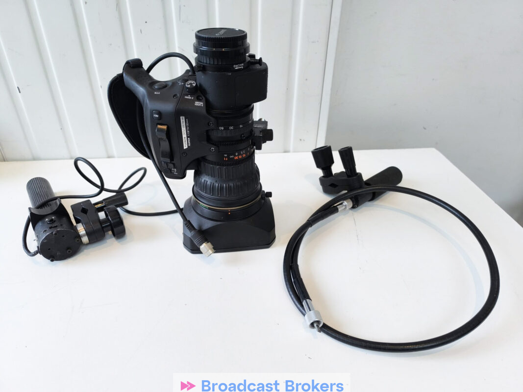 FUJI ZA17x7.6 BERM-M6 B4 BROADCAST ZOOM FOCUS LENSE