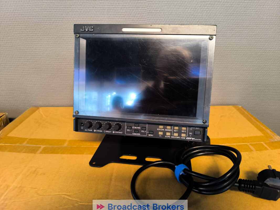 JVC DT-V9L5D