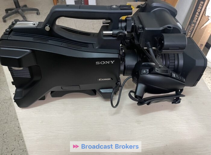 SONY HXC-D70