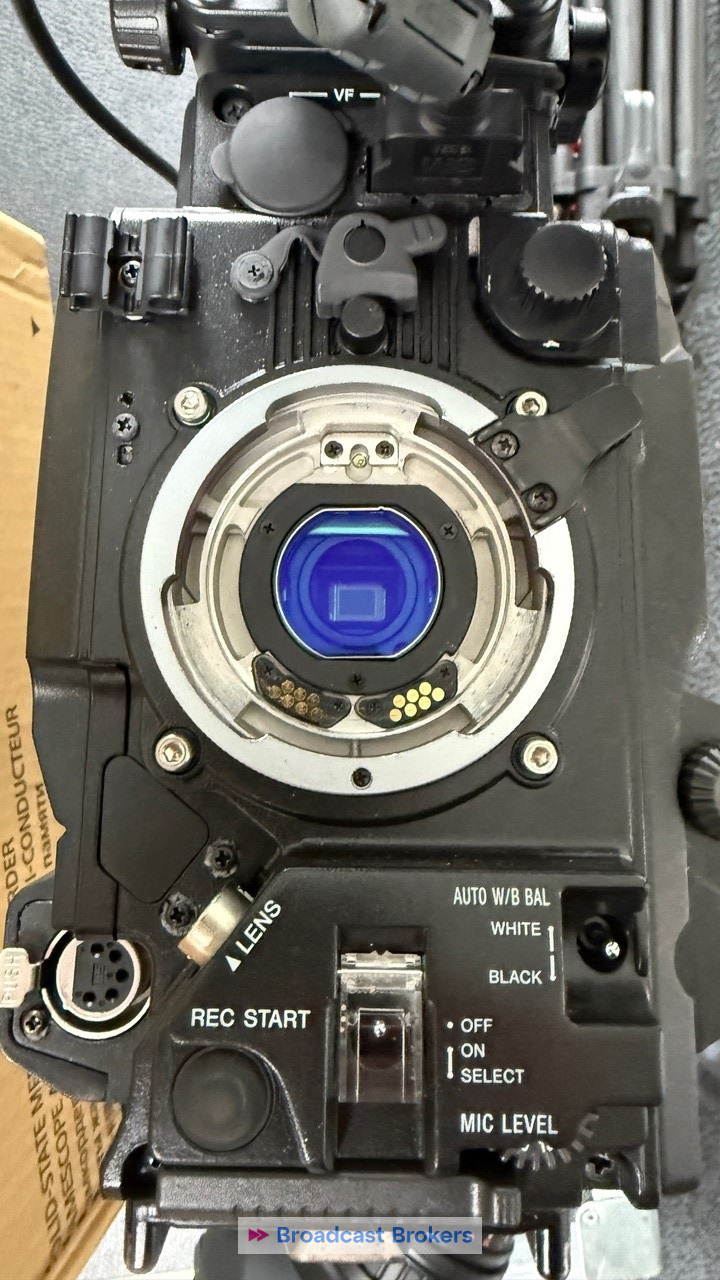 SONY PXW-X320 05 Sony PXW-X320 - Image 5