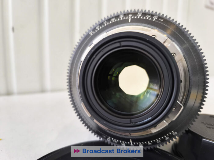 Tokina VISTA ONE PRIME 105 T1.5 metric - Image 7