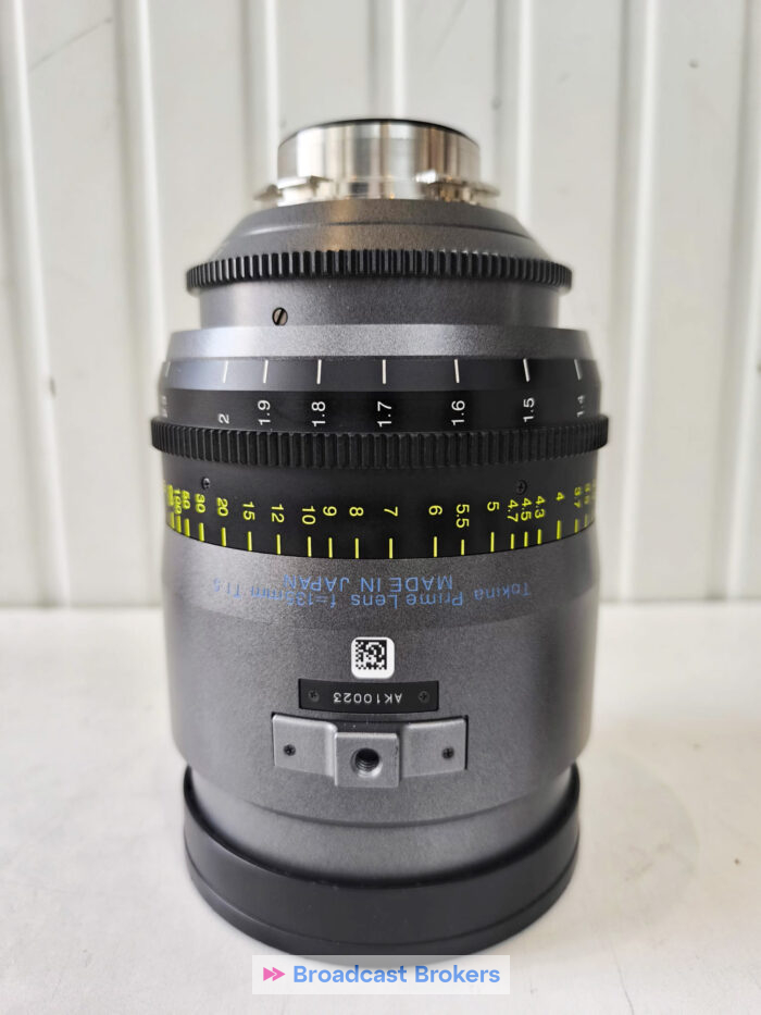 Tokina VISTA ONE PRIME 135 T1.5 metric - Image 6
