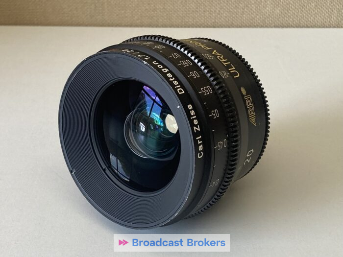 ARRI ULTRA PRIME x8: 16-20-24-32-40-50-65-85mm metric - Image 5